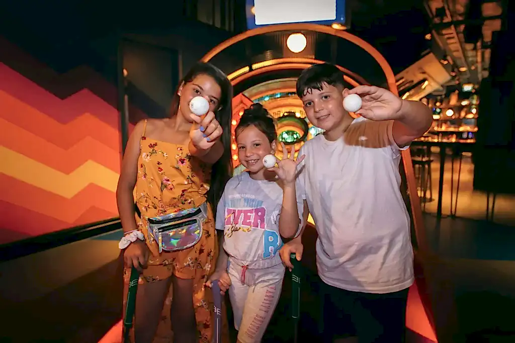 Kids Parties at Puttshack