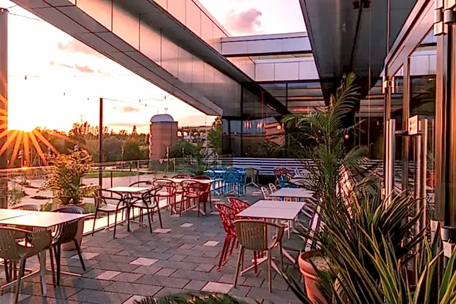 Puttshack Lakeside Balcony